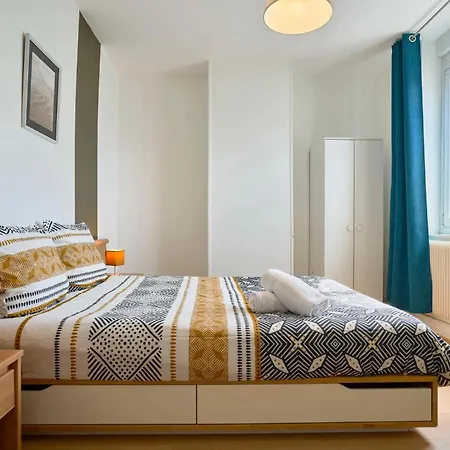 Maison Familiale Moderne Calme - Апартаменты *