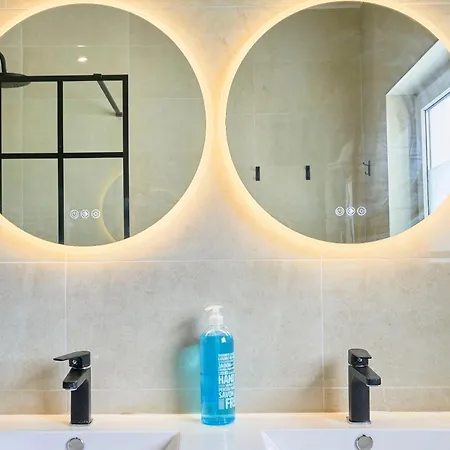 Апартаменты Maison Familiale Moderne Calme - *