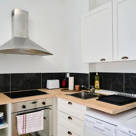 Maison Familiale Moderne Calme -